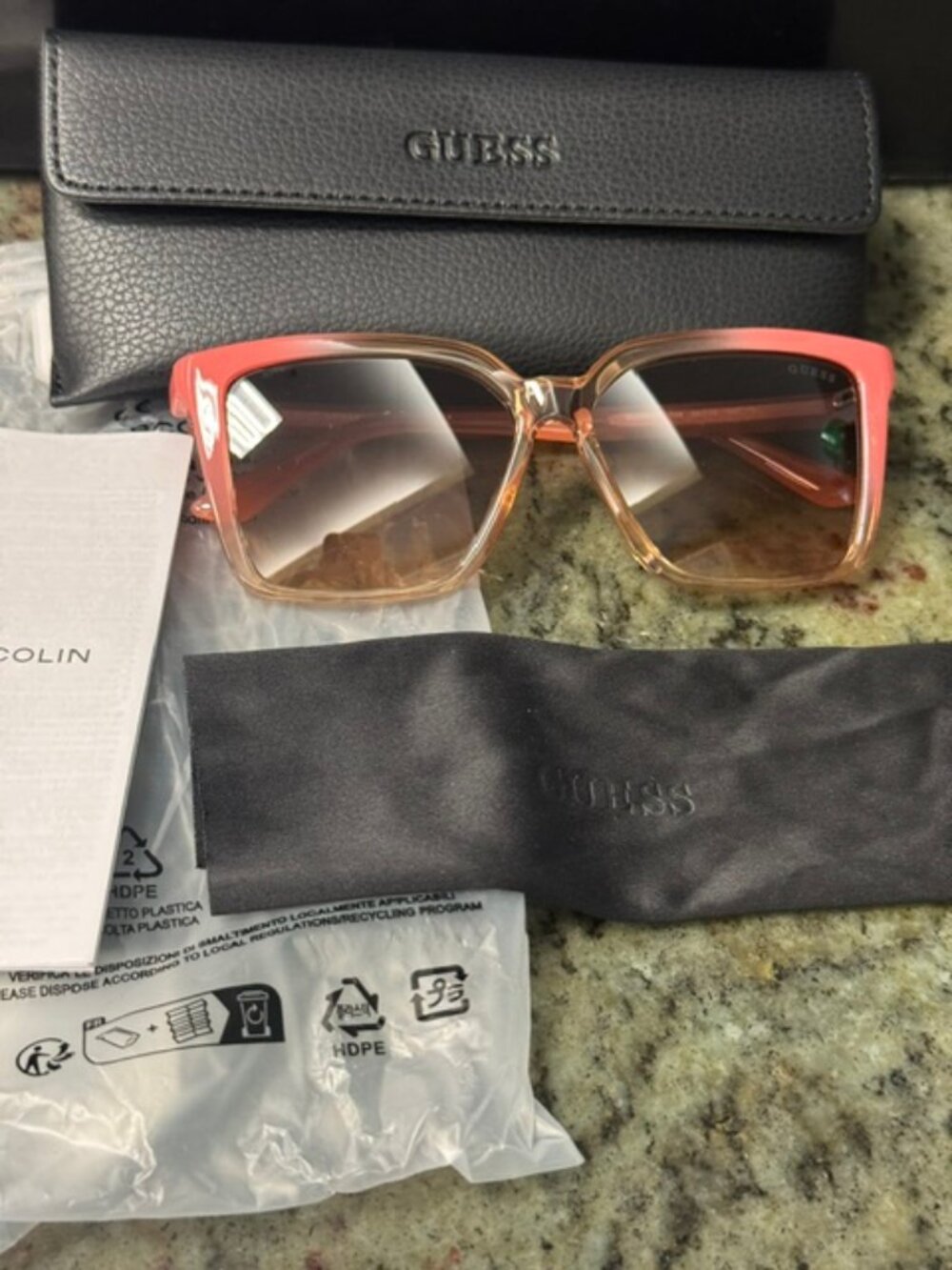 Guess GU00099-74B Pink Rectangle Sunglasses 55 13 140 - New w/Case/Papers/Cloth